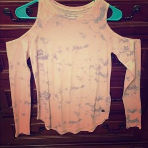 pink and purple tyre die off the shoulder 👕